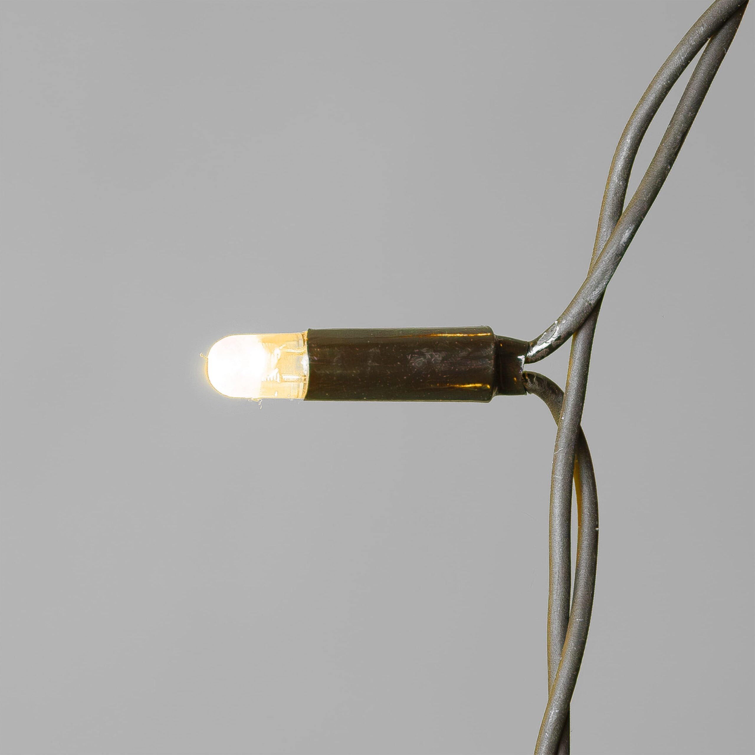 фото гирлянда занавес 2x2м желтый 220в провод черный каучук ip65 ltc eco402-1-2y | 220svet.ru