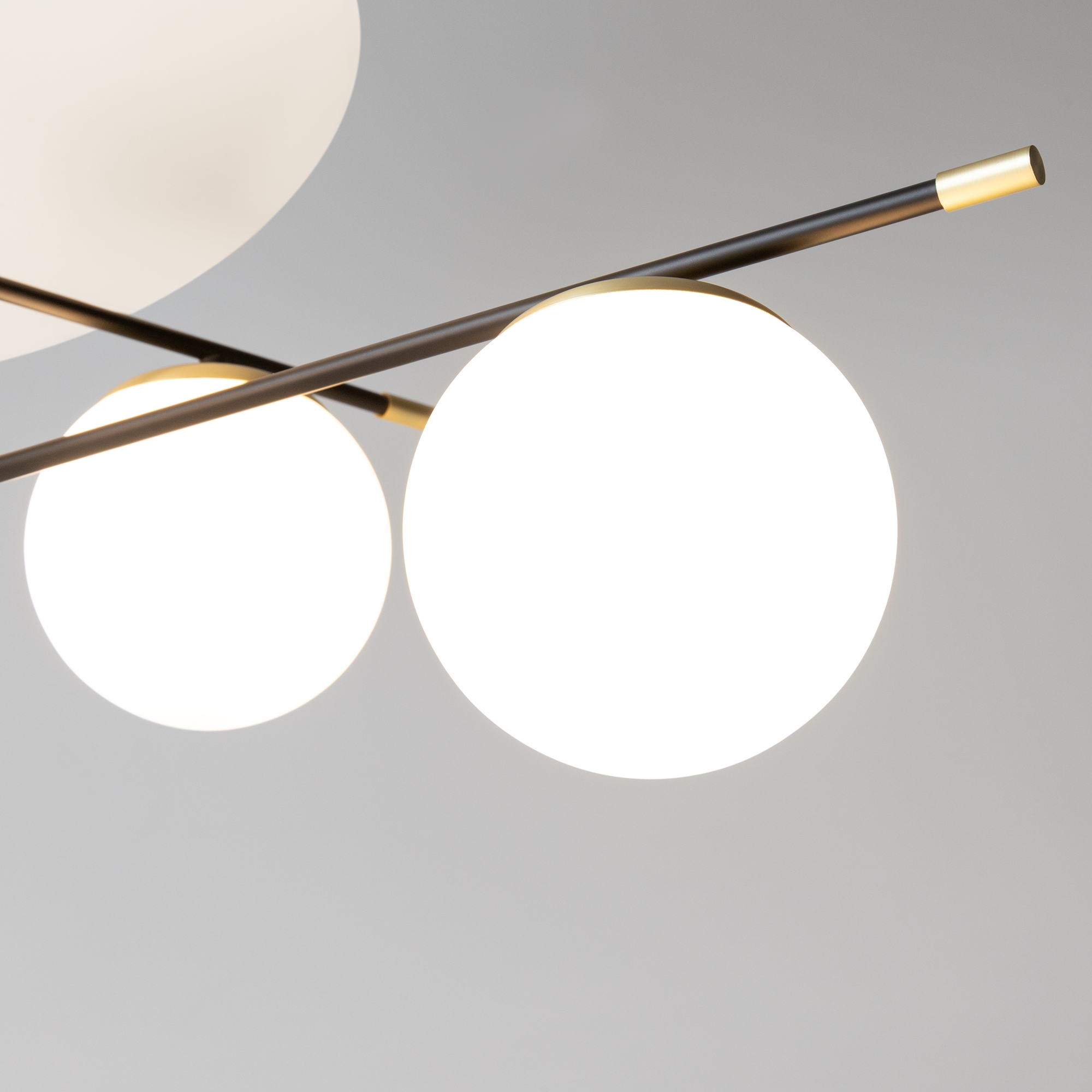 фото потолочная люстра maytoni nostalgia mod048cl-06g | 220svet.ru
