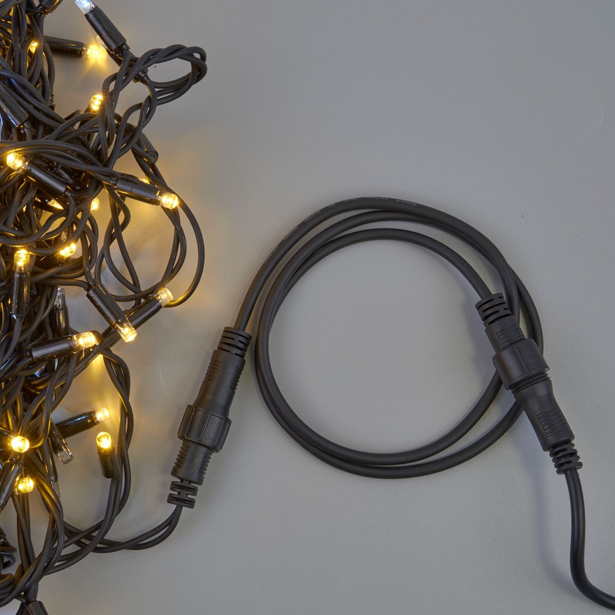 фото удлинитель для гирлянд uniel ucx-f90 e/1m/bk ul-00013223 | 220svet.ru