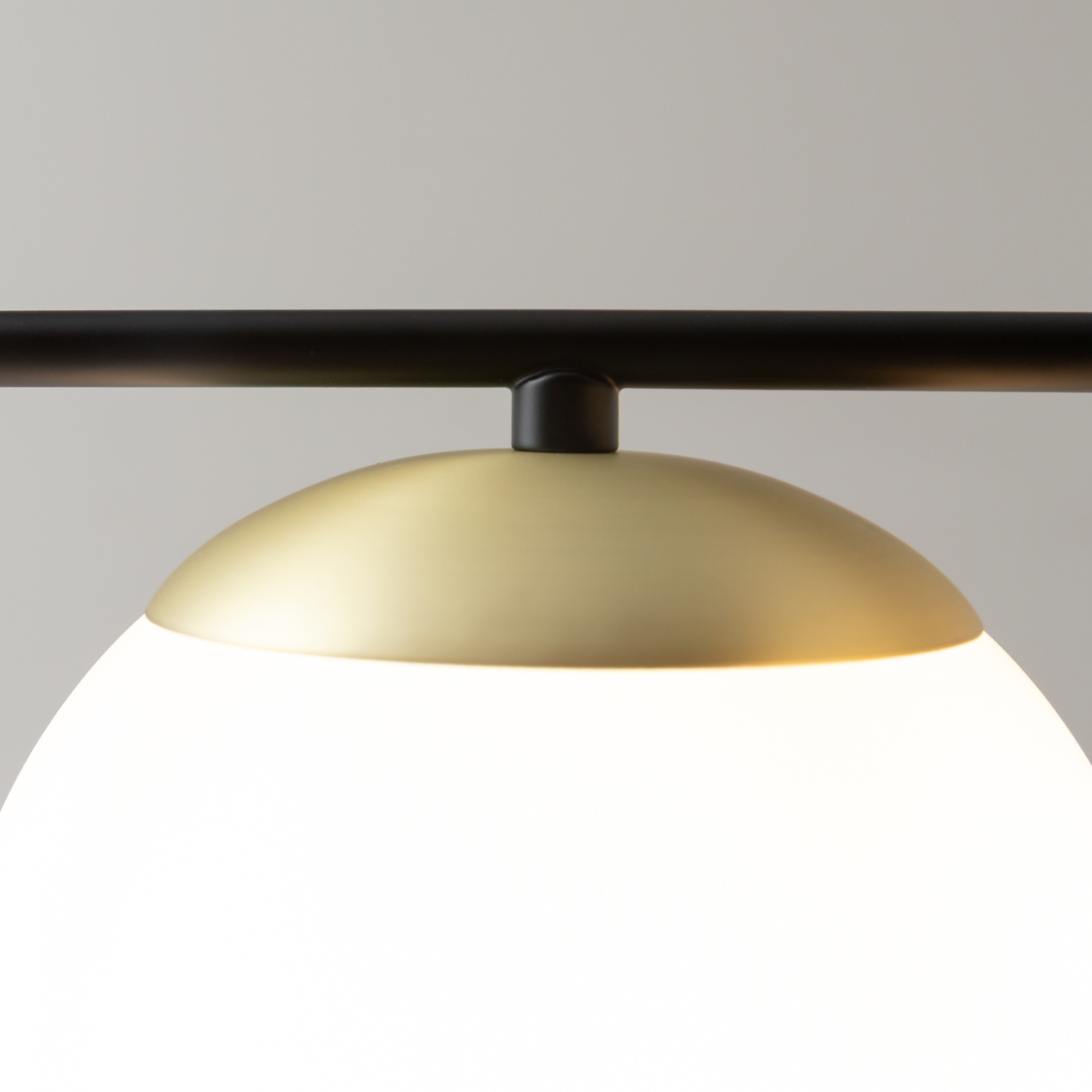 фото потолочная люстра maytoni nostalgia mod048cl-06g | 220svet.ru