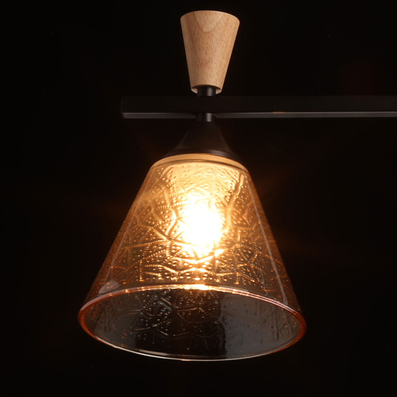 фото потолочный светильник на штанге de city dela 635014402 | 220svet.ru